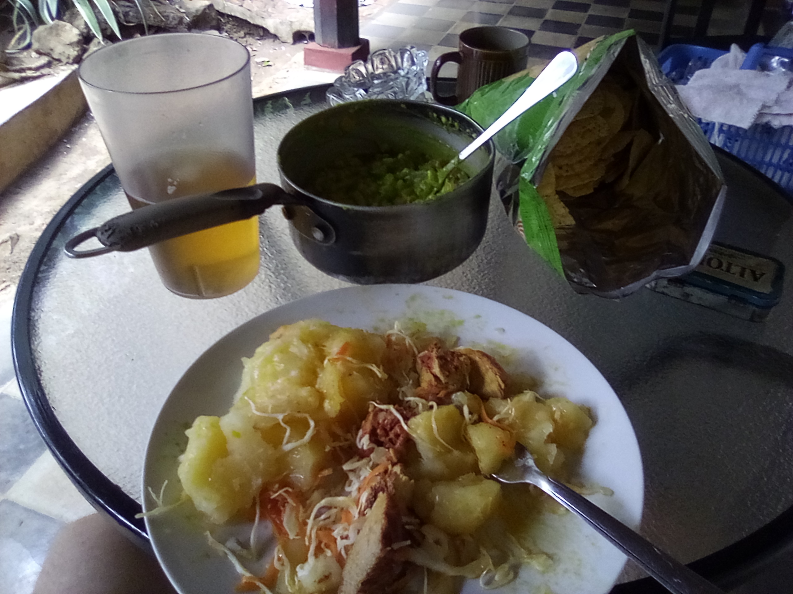 Chips 300g Big ass avacado beer and meat